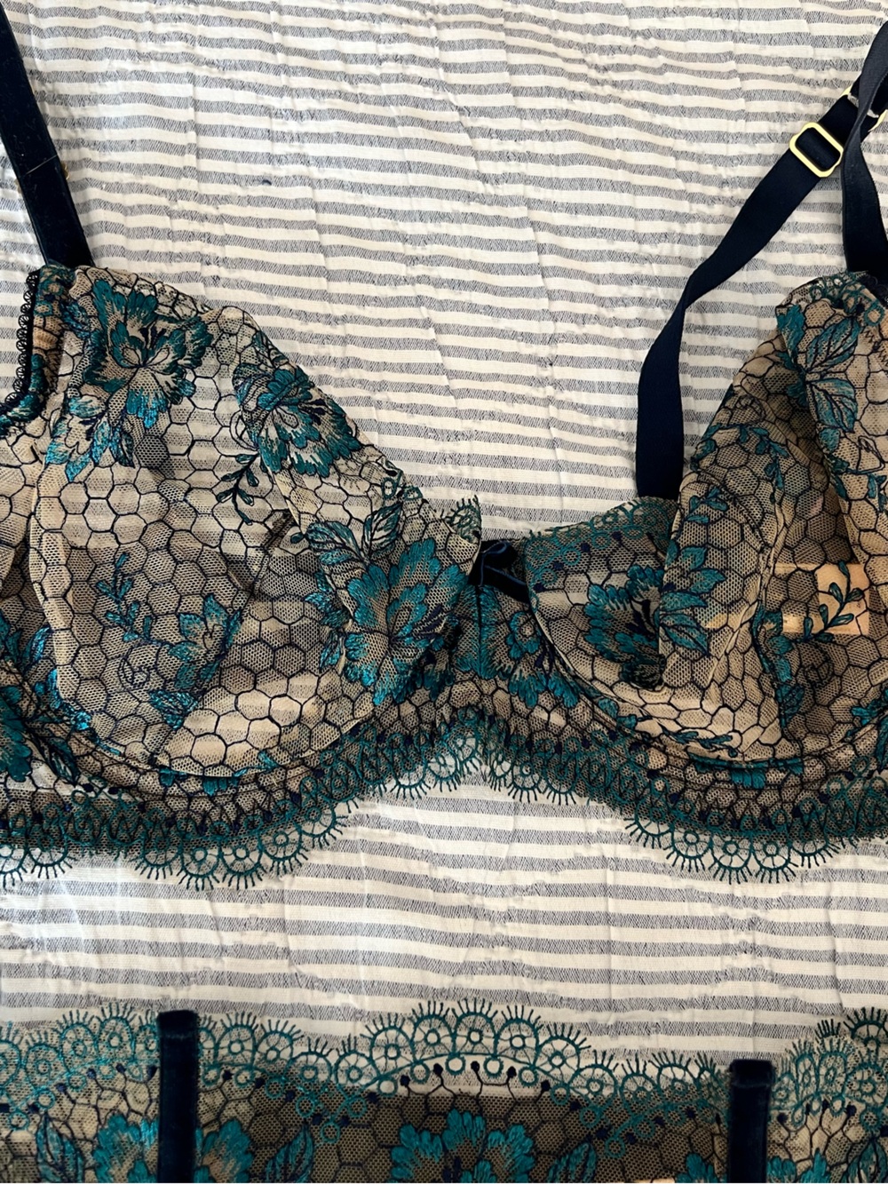 Lace Underwire Bra